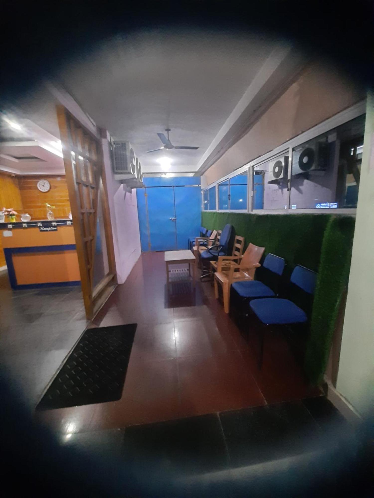 Skyway Rooms Pondicherry Exterior photo