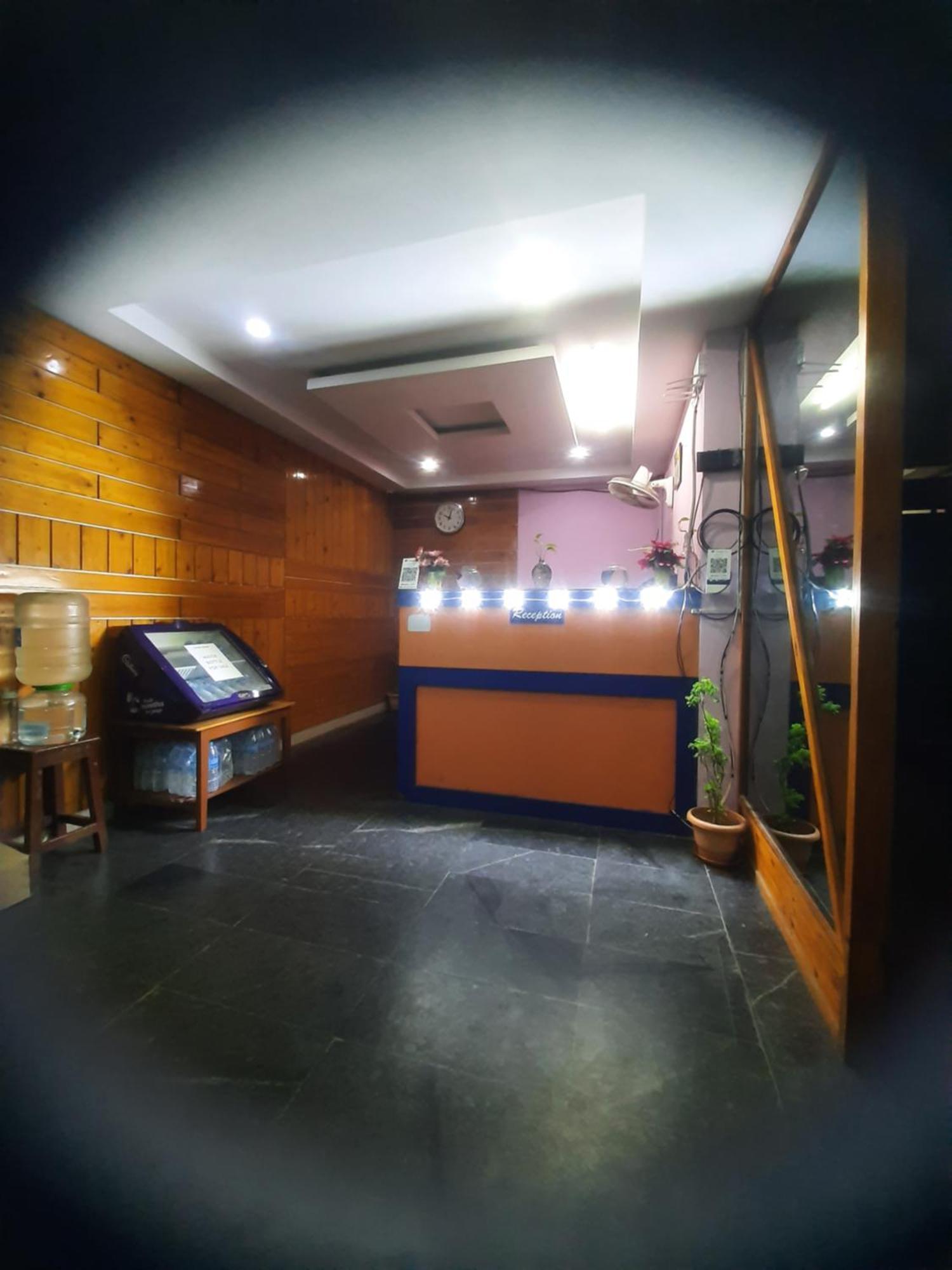 Skyway Rooms Pondicherry Exterior photo